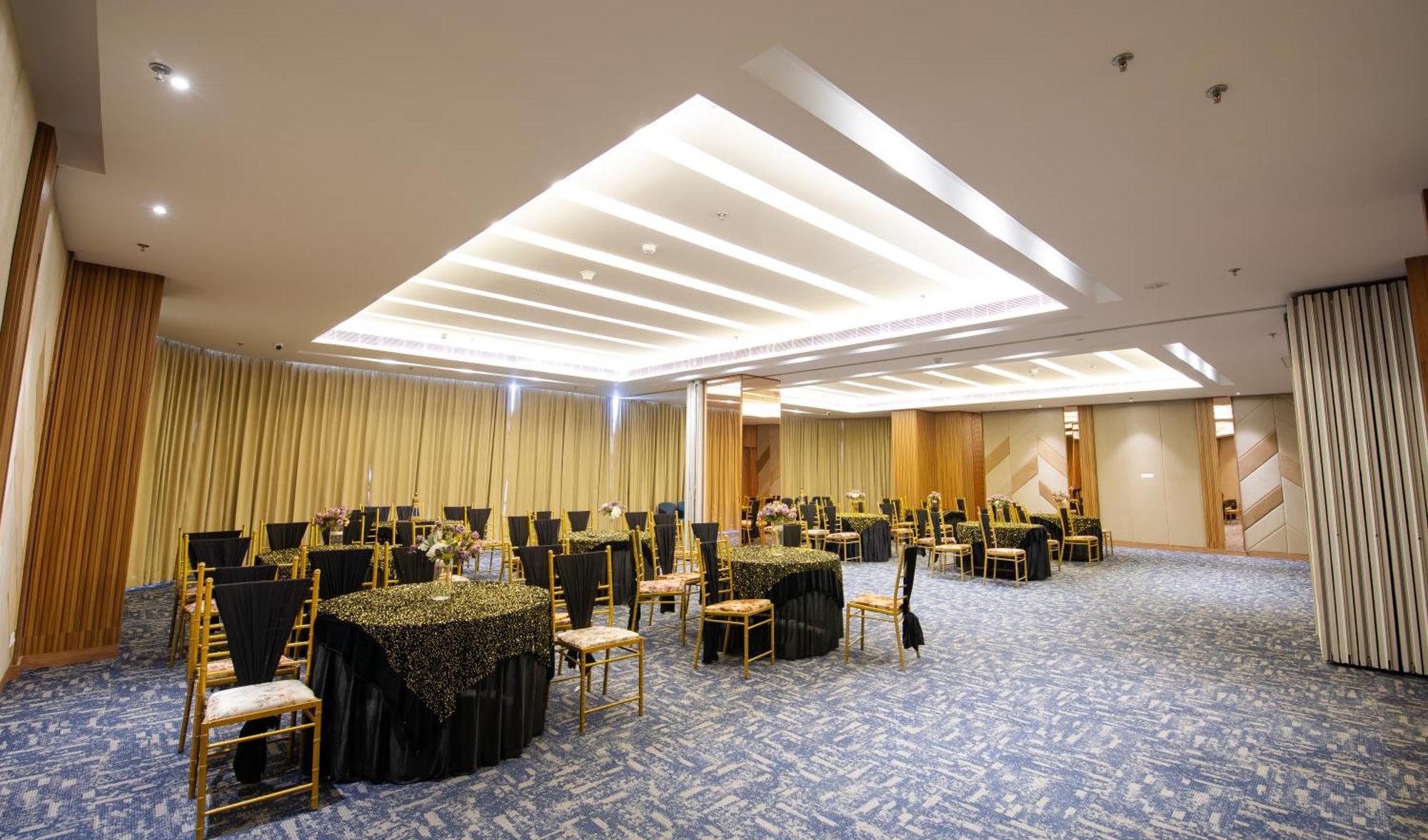 Hometel Alambagh Lucknow - A Sarovar Hotel Экстерьер фото